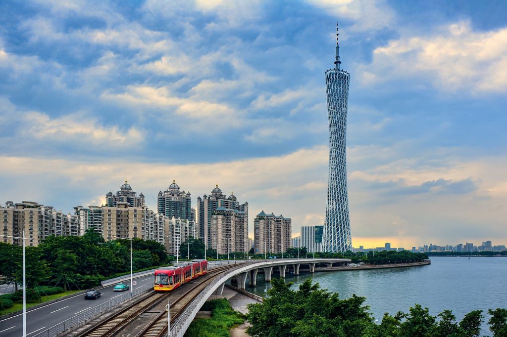 Plan your visit to this major global trade event with our concise guide to the key dates, phases, and product